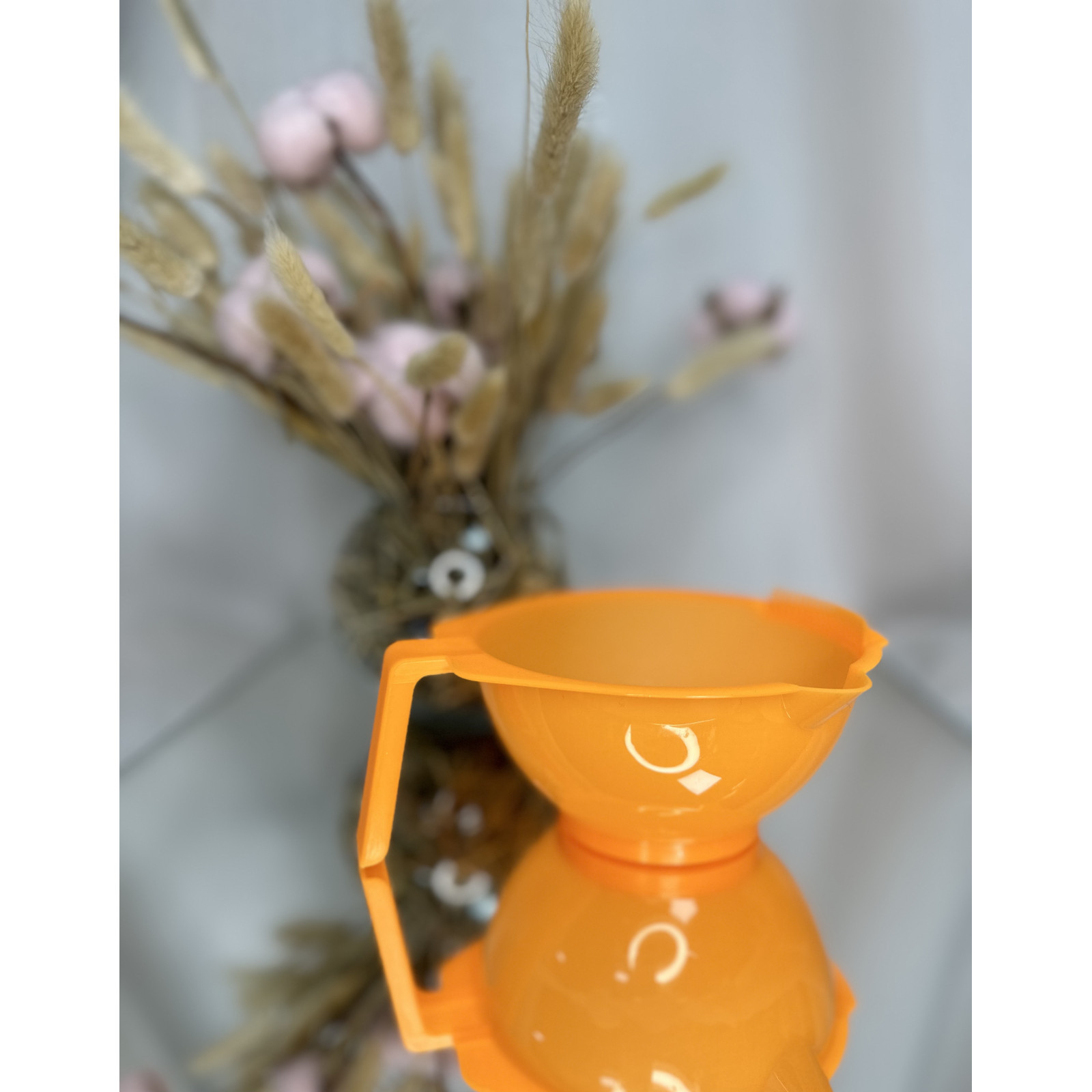 Миска парикмахера с ручкой и гребнем, оранжевая